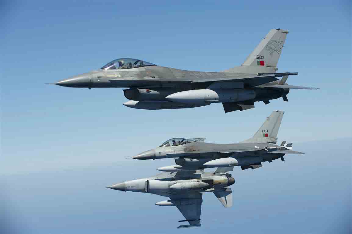 Aviões militares